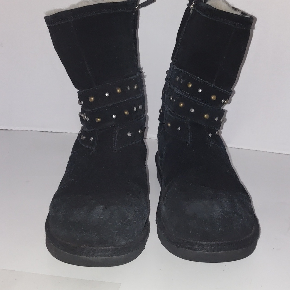 UGG Black Ankle Boots Size 5 with Slouchy Cuff and Studded Details - Picture 5 of 8